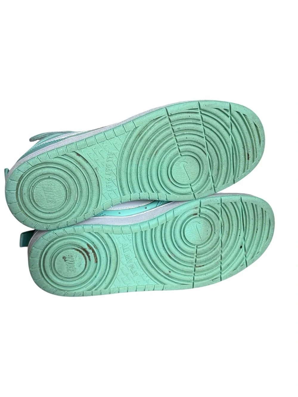 Nike Court Borough Mid 2 sneakers 7Y